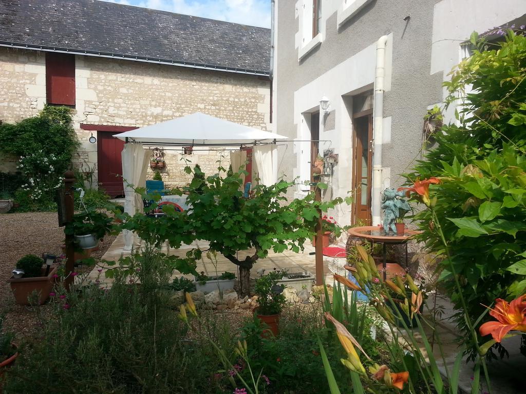 Bed and Breakfast La Cle Des Jardins Nouâtre Exteriér fotografie